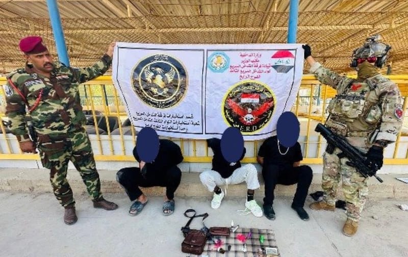 القبض على ٣ متهمين بتعاطي المخدرات في بابل