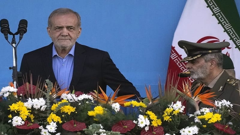 بزشكيان يؤكد أهمية وحدة دول المنطقة في مواجهة إسرائيل