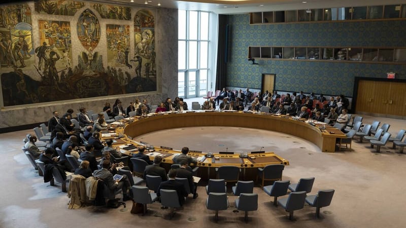 مندوب إيران بالأمم المتحدة: نمارس أقصى ضبط للنفس وسنعاقب المعتدين على سفيرنا ببيروت