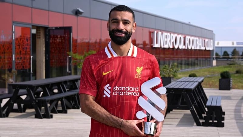 محمد صلاح يتوج بجائزة جديدة مع ليفربول