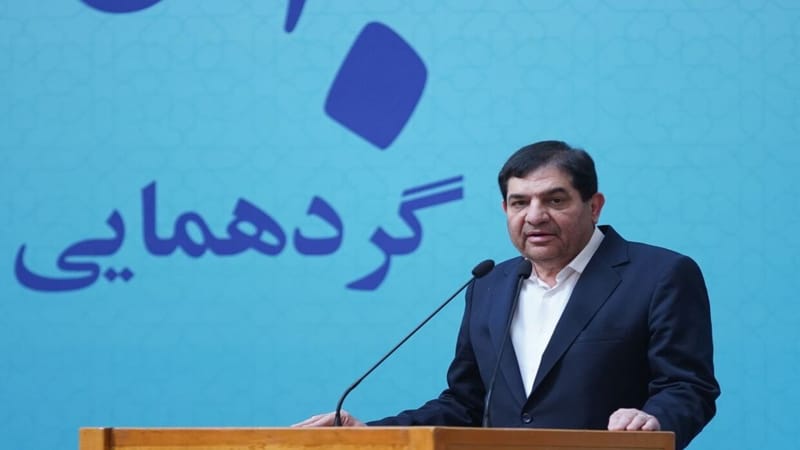 خامنئي يختار لمحمد مخبر منصب جديدا