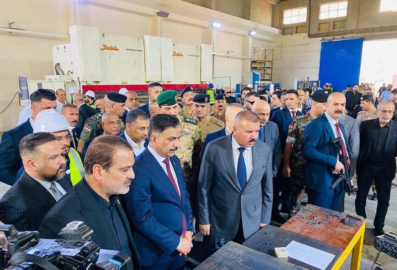 وزير الداخلية يفتتح خط انتاج العجلات المدرعة التابع لهيئة التصنيع الحربي