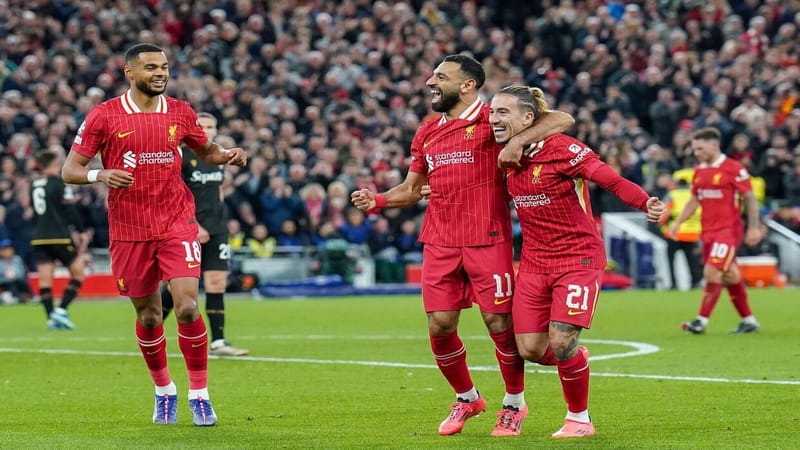 محمد صلاح في انتظار رقم تاريخي جديد أمام كريستال بالاس