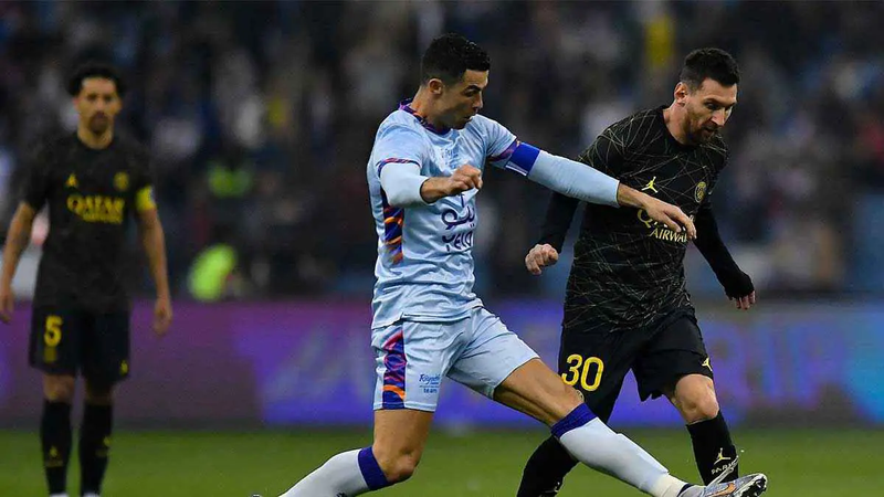 رونالدو أم ميسي.. من يصل إلى الهدف رقم 1000 أولًا؟