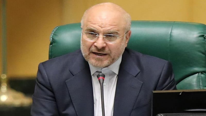 رئيس البرلمان الإيراني محمد باقر قاليباف يصل إلى بيروت