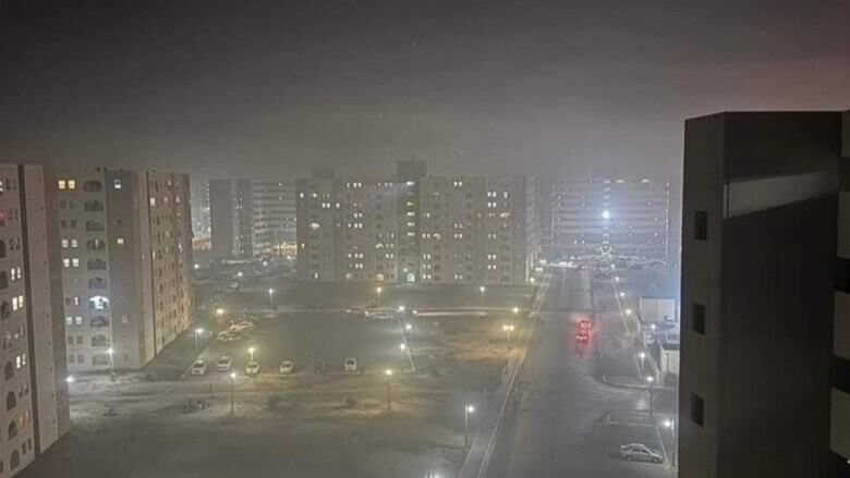 بغداد «تختنق» بالملوثات وسط صمت السلطات.. ما سر رائحة الكبريت؟