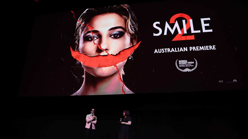 بإيراد وصل 23 مليون دولار.. فيلم "سمايل 2" يتصدر في أمريكا الشمالية