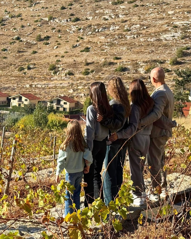 نانسي عجرم تضع حدّاً لشائعة انفصالها بصورة خاصة من لبنان