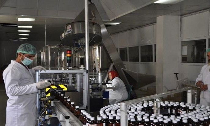 بالاتفاق مع شركات عالمية رصينة.. مصانع عراقية ستوفر جميع الأدوية السرطانية قريباً