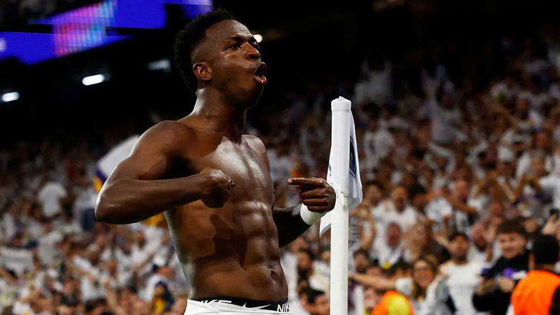 القبض على 4 مشجعين لتحريضهم على الكراهية ضد فينيسيوس جونيور