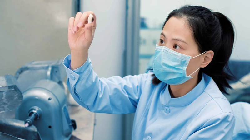 العالم على موعد مع ابتكار عين صناعية مبصرة