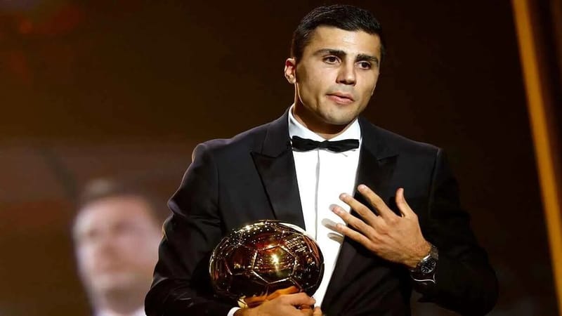 أبرز أسماء النجوم مقاطعي حفل الكرة الذهبية