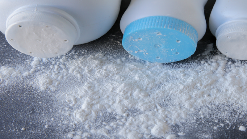 الولايات المتحدة.. سحب بودرة أطفال ملوثة بمادة مسرطنة