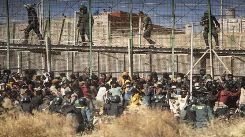 المغرب.. رفع العقوبة السجنية في حق 14 مهاجرا غير نظاميين