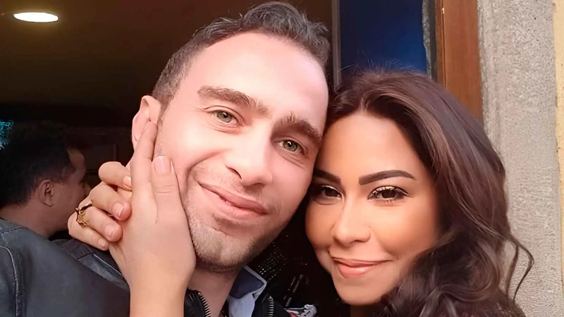 "عسل أسود".. شيرين عبد الوهاب وطليقها إلى الواجهة مجدداً