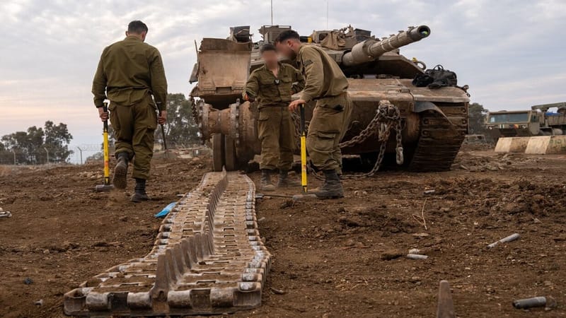 الجيش الإسرائيلي يدمر مقاتلات سوريا كي يخلو له الجو