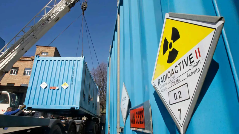 "أخطر حاوية على الإطلاق".. مادة تجوب أوروبا قريبا لأغراض بحثية