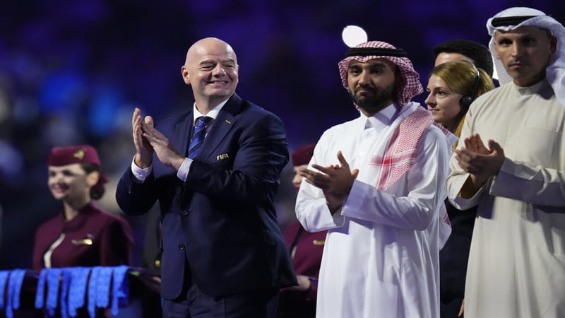 "مقابل ضمانات".. إنجلترا توضح أسباب التصويت لصالح السعودية في كأس العالم 2034