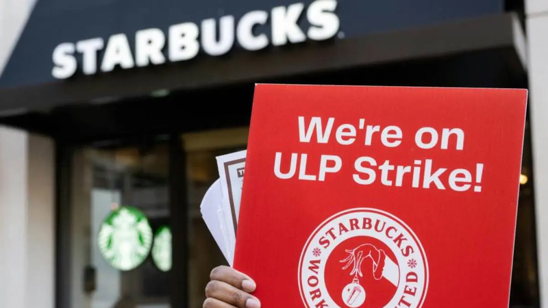 إضراب عمال ستاربكس يمتد إلى مدن أمريكية جديدة بينها نيويورك