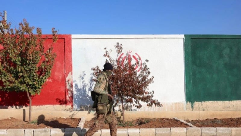 رسالة غير معلنة من دمشق الى طهران عبر بغداد تتضمن 4 نقاط: لا نريد التصادم