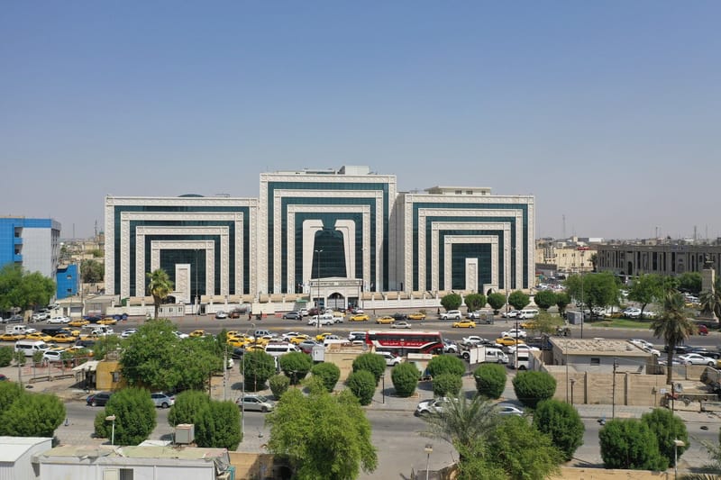 الداخلية: القبض على طالب بكلية الإسراء في بغداد أصاب حارساً واثنين من الطلبة بإطلاق نار