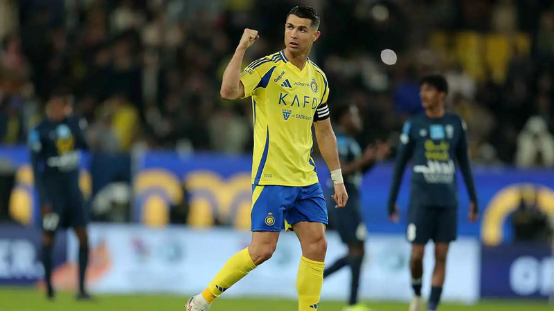 اتخذ القرار.. راتب وتفاصيل عقد كريستيانو رونالدو مع النصر