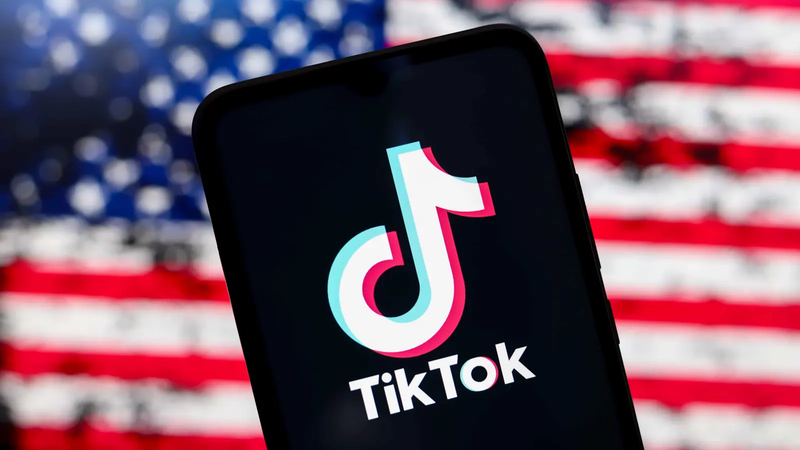 لتجنب الحظر.. الصين تدرس بيع "تيك توك" لإيلون ماسك