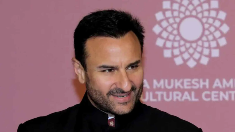 تفاصيل جديدة في حادثة طعن النجم سيف علي خان