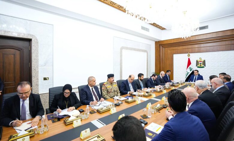 السوداني يطلع على اخر الاجراءات المتخذة لـ”طريق التنمية” وميناء الفاو