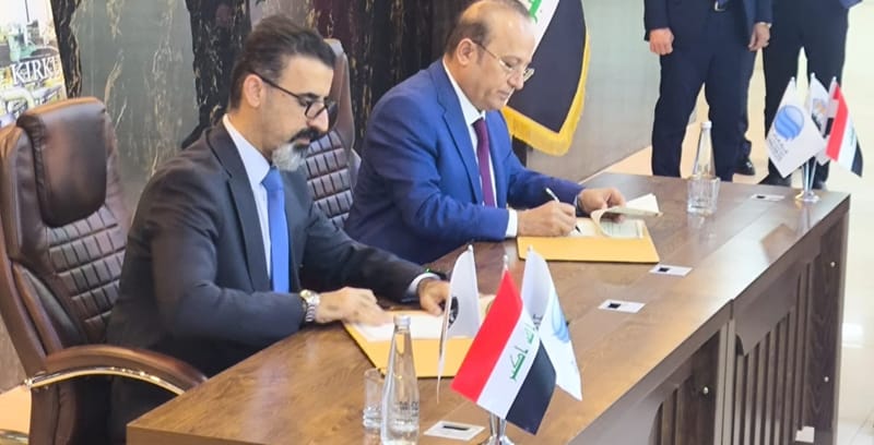 كركوك توقع أول عقد استثماري لإنشاء مصفاة نفطية في المحافظة