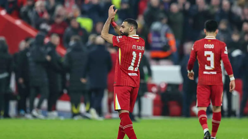 لماذا يجب على الهلال التعاقد مع محمد صلاح "فورا"؟