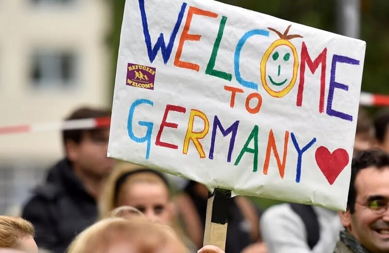 ألمانيا تفتح الباب أمام لاجئي سوريا لاستكشاف أوضاع بلادهم!
