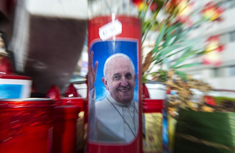 الحرس السويسري يرد على تقارير تتحدث عن الاستعدادات لجنازة البابا