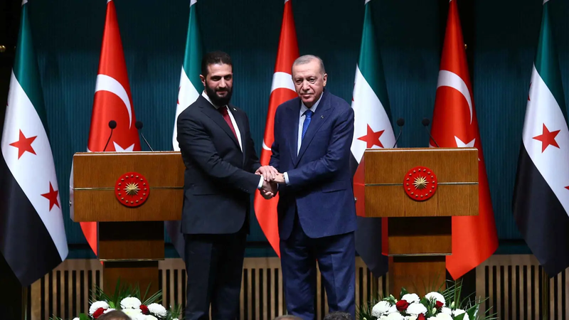 دمشق تراهن على أنقرة.. هل تصبح تركيا طوق النجاة للاقتصاد السوري؟