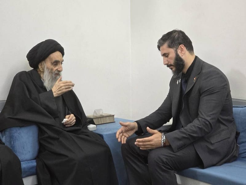 في أحدث ظهور.. السيد السيستاني يستقبل الدكتور محمد طاهر