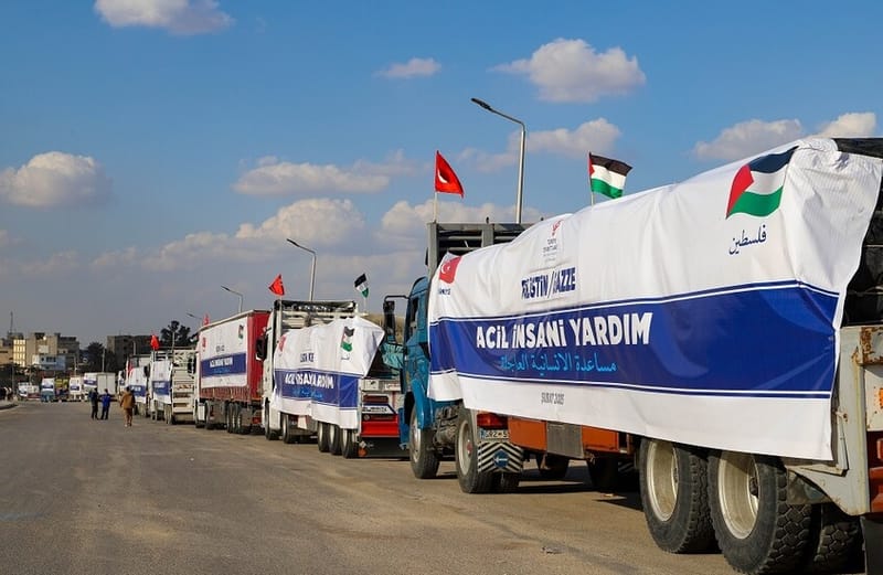 نتنياهو يعلن وقف إدخال المساعدات إلى غزة اعتبارا من صباح اليوم