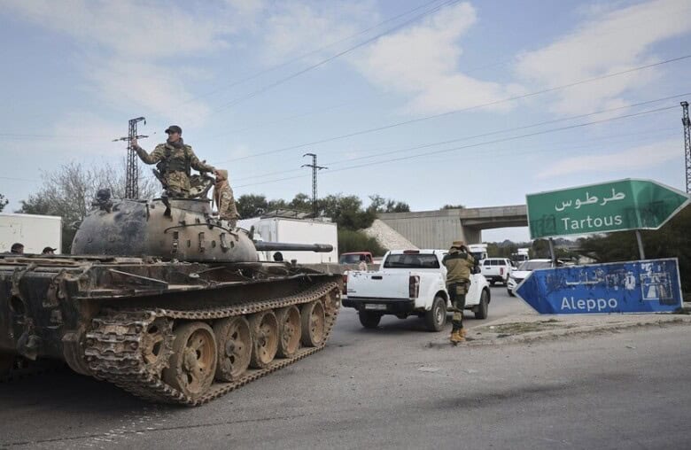 مصدر عسكري: إيقاف العملية العسكرية في الساحل السوري إلى حين إخراج غير المنتمين للقوات الأمنية