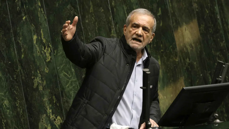 الرئيس الإيراني: لن أتفاوض مع ترامب تحت التهديد