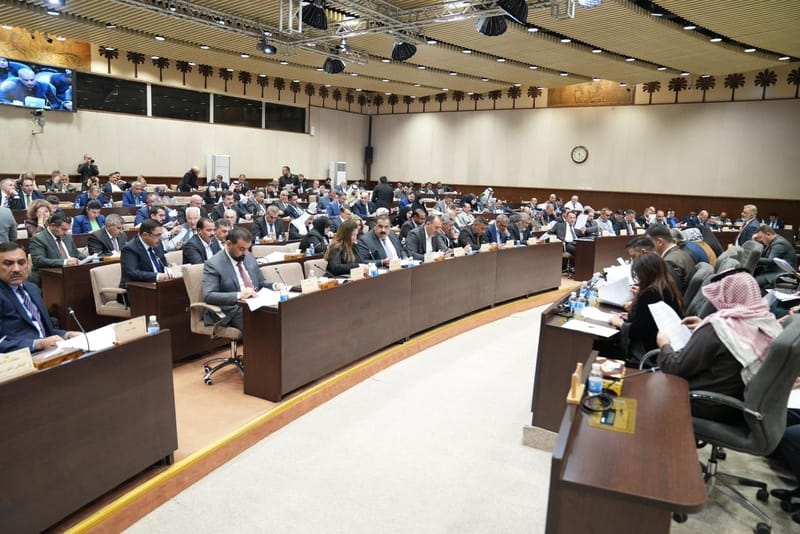 استجوابات المسؤولين والوزراء .. بين "ألف ليلة وليلة" وعلامات الاستفهام الثلاث