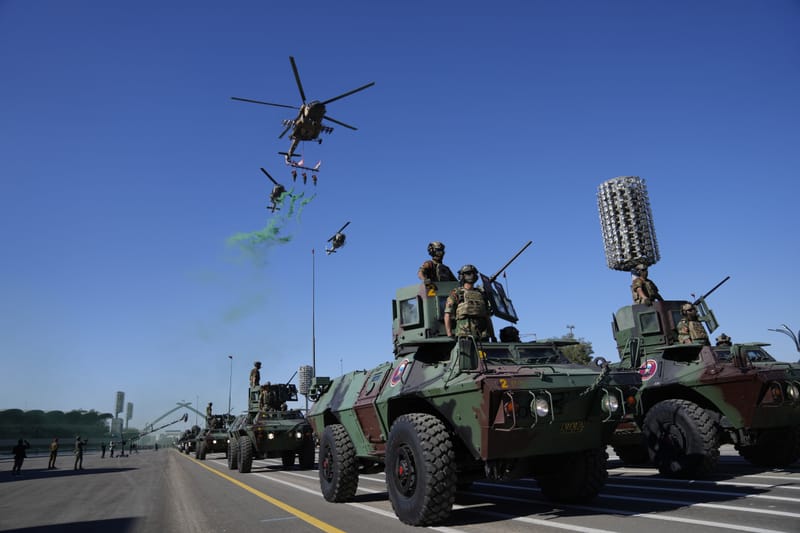 على وقع الأزمة الاقتصادية.. التحديات المالية ترسم ملامح الإنفاق العسكري في العراق