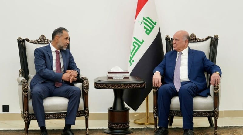 وزير الخارجية يؤكد حرص العراق على تعزيز العلاقات الثنائية مع المملكة المتحدة