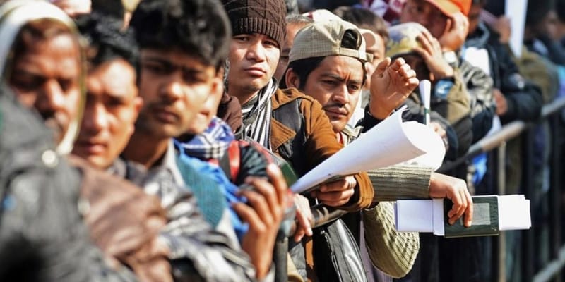 العراق يطرح آلية جديدة لاستقدام العمالة الأجنبية بالاختصاصات الطبية