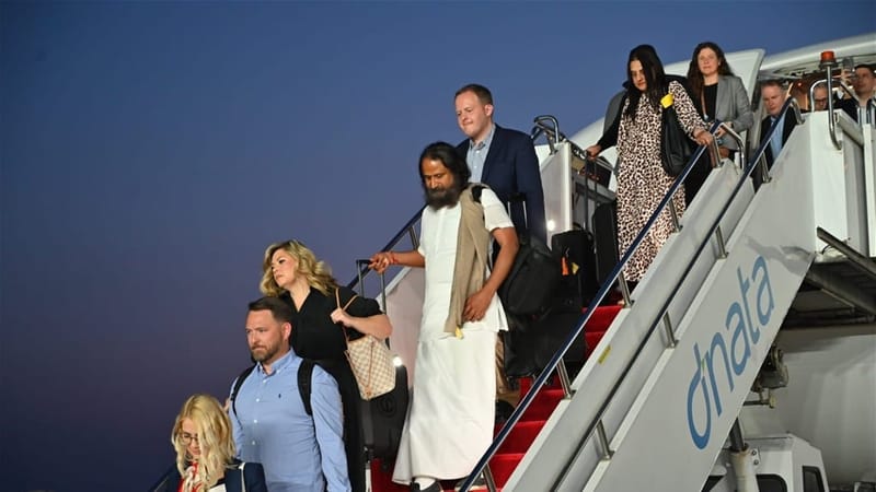 بينهم ممثلون من حكومة ترامب.. 400 شخصية وزعيم عراقي وعالمي في "صلاة جماعية" بأربيل