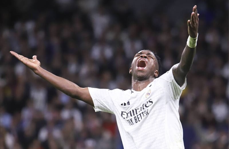 فينيسيوس في مهب العقوبات.. فيفا يفتح النار!