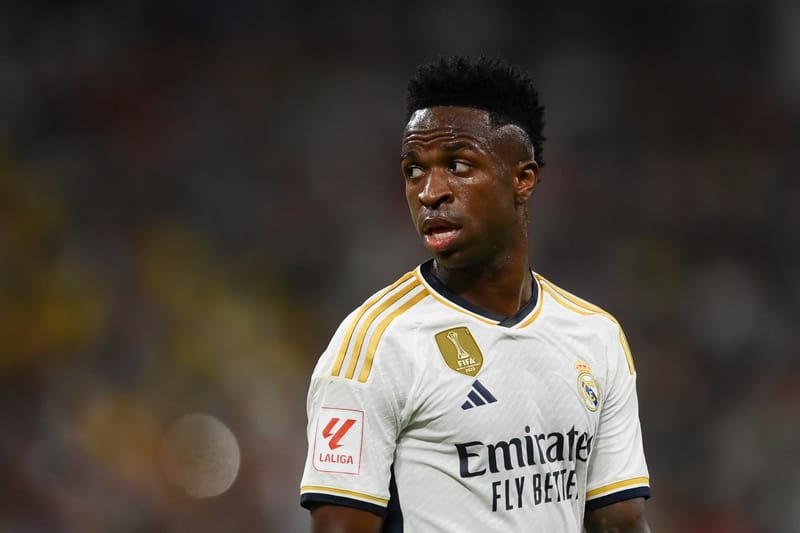 فينيسيوس يجدد مع ريال مدريد متجاهلاً عروضاً سعودية خيالية