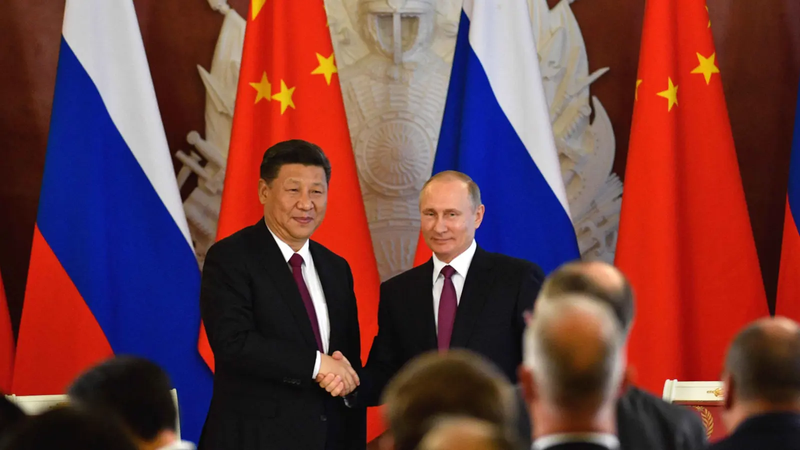 قمة بوتين وشي في "عيد النصر".. هل تحمل نهاية للحرب الأوكرانية؟