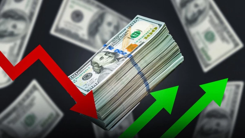 9 أسباب للهبوط المفاجئ لأسعار الدولار في العراق.. خبير اقتصادي يفصّل الأمر