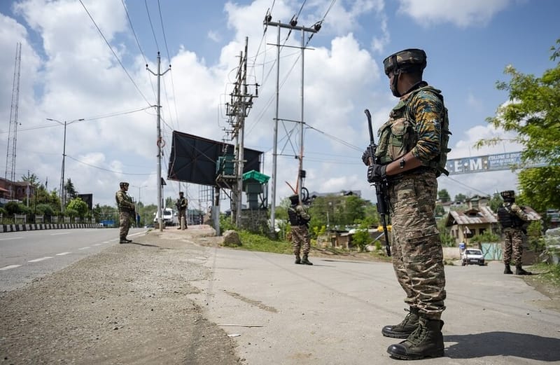 ترامب: الهند وباكستان وافقتا على "وقف كامل" لإطلاق النار