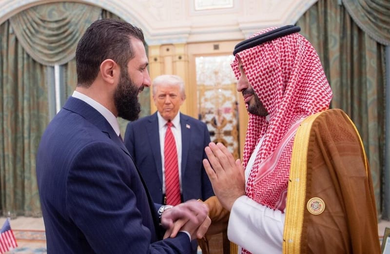 واشنطن: قرار ترامب رفع العقوبات عن سوريا نابع من أمله بتحقيق ازدهار المنطقة