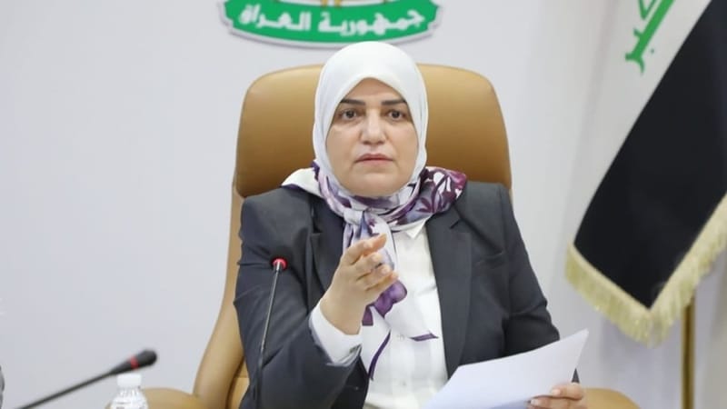 المالية تخالف القانون وتطلق العلاوات والترفيعات واحتساب الشهادات لموظفيها فقط